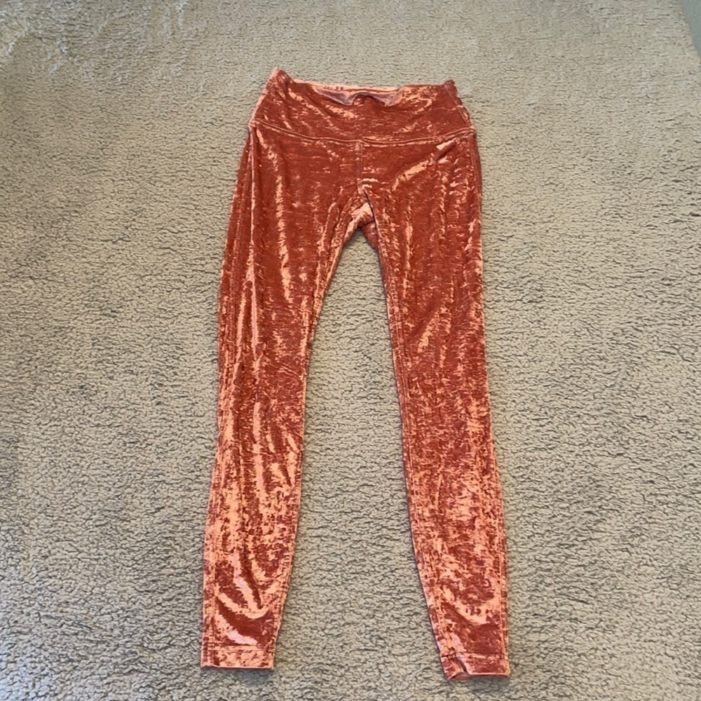 Lululemon Wunder Lounge HR Tight color Soft Cranberry size 8